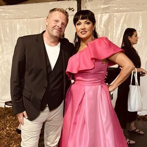 Simon Ertl mit Anna Netrebko