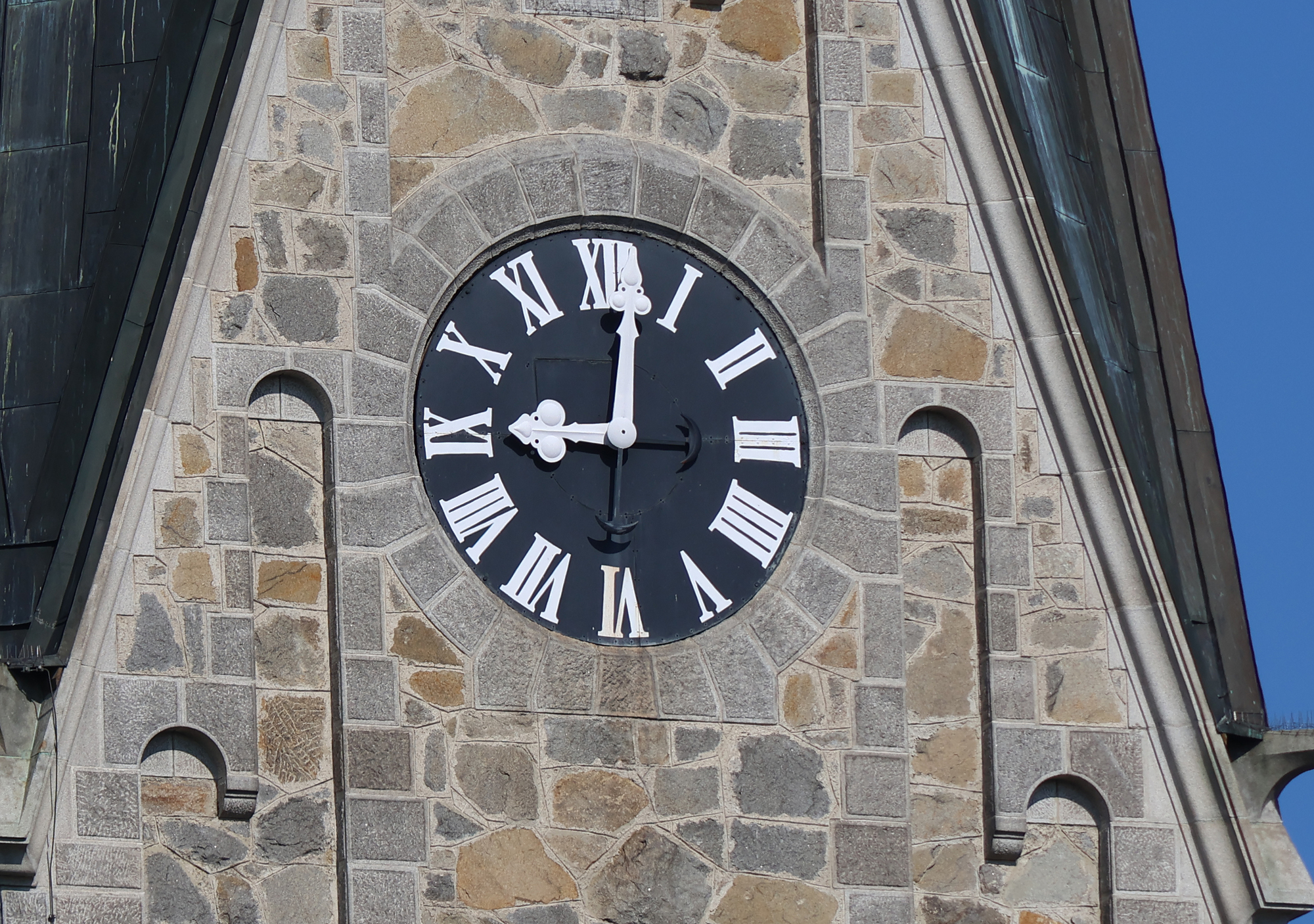 Turmuhr 09:00 Uhr