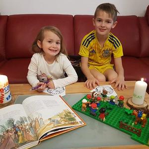 In vielen Familien wurde Hauskirche gefeiert.