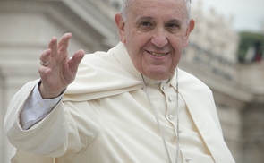 Papst Franziskus 2014. © Jeffrey Bruno/wikimedia.org/CC BY-SA 2.0 