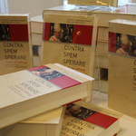 Überreichung der Festschrift zum 75er an Bischof Schwarz / KTU Linz, 9.6.2015