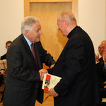 Überreichung der Festschrift zum 75er an Bischof Schwarz / KTU Linz, 9.6.2015