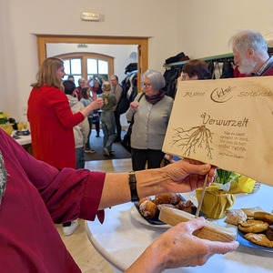 70 Jahrjubiläum & Kleidertausch